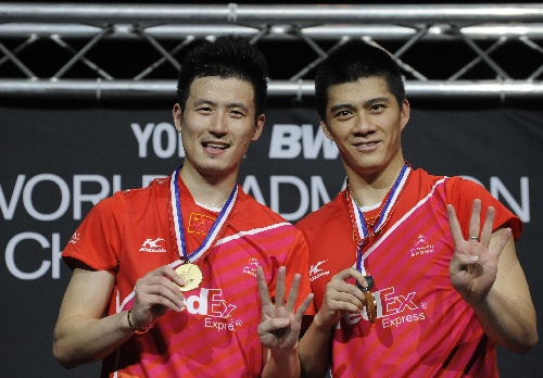 用更加包容 用更加包容